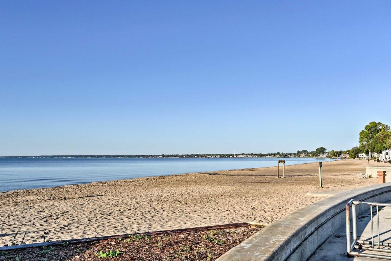 East Tawas Apartment Near Lake Huron And Downtown! Kültér fotó