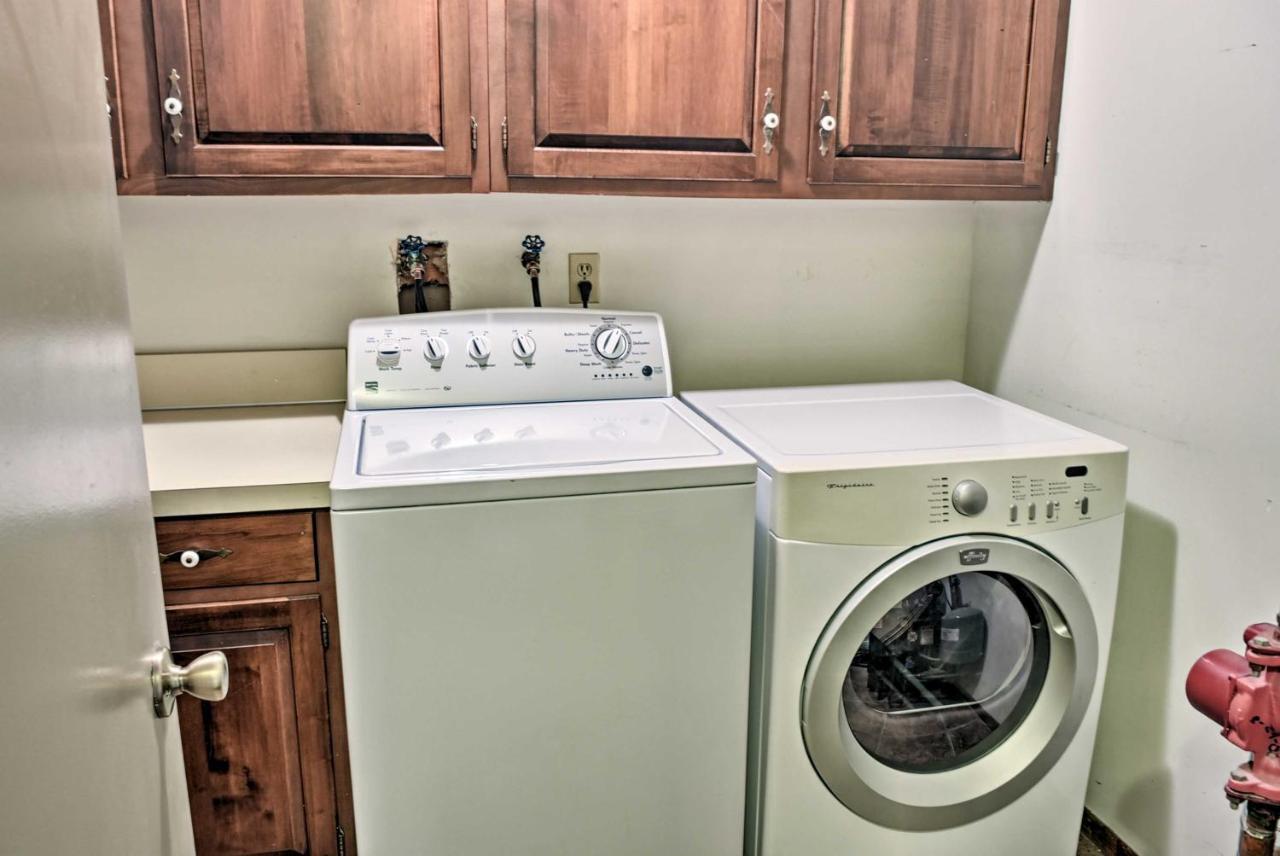East Tawas Apartment Near Lake Huron And Downtown! Kültér fotó